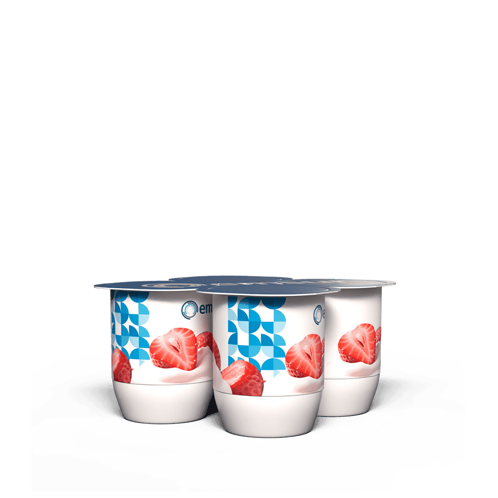 Yogures de fresa en vasos individuales con decoración moderna y refrescante. Ideal para un snack saludable y delicioso en cualquier momento del día. Presentados en un pack de tres unidades.